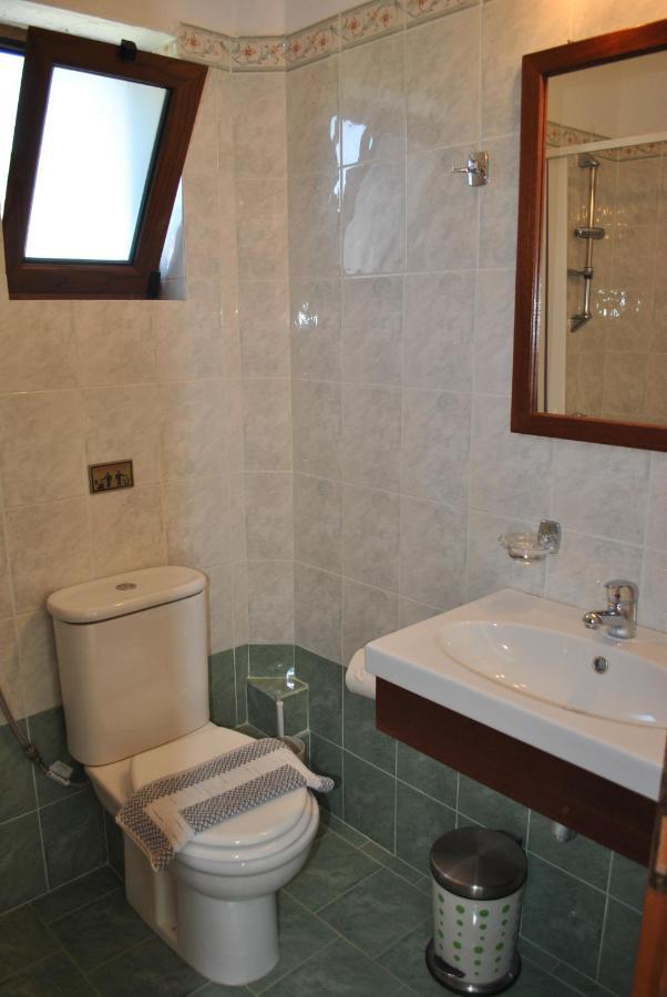 Antigoni Apartments 'Olive Room' ミラトス エクステリア 写真